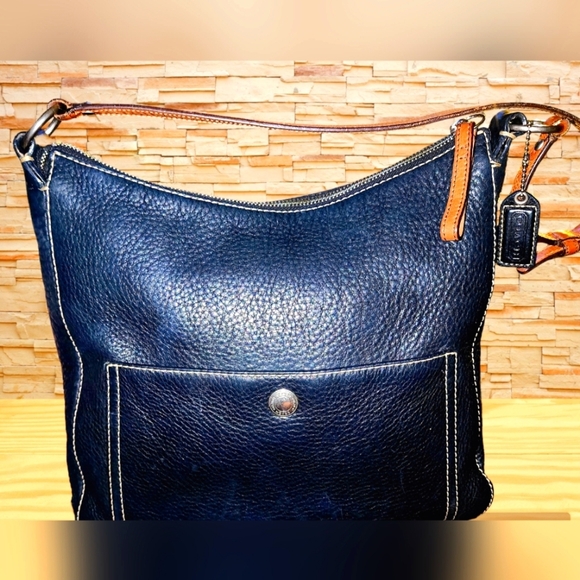 Coach Handbags - COACH Chelsea Shoulder Bag